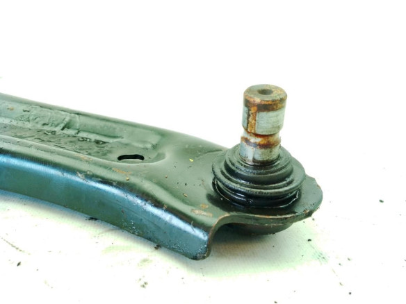 2106518 BRAZO SUSPENSION DEL DER INF FORD ECOSPORT|Desguaces La Cabaña