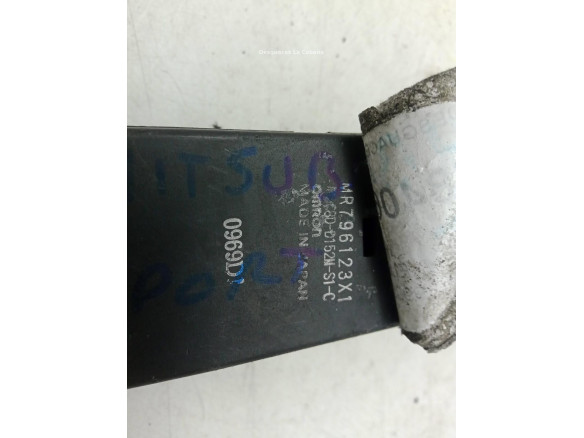   MANDO ELEVALUNAS PUERTA LAT DEL IZQ MITSUBISHI MONTERO SPORT I (K7_, K9_)|Desguaces La Cabaña