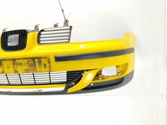 1M0807217ANGRU PARAGOLPES DEL SEAT LEON (1M1)|Desguaces La Cabaña