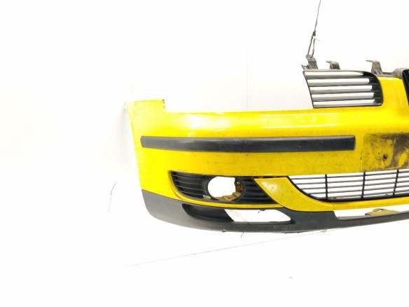 1M0807217ANGRU PARAGOLPES DEL SEAT LEON (1M1)|Desguaces La Cabaña