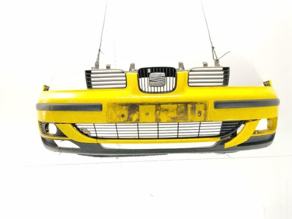 1M0807217ANGRU PARAGOLPES DEL SEAT LEON (1M1)|Desguaces La Cabaña