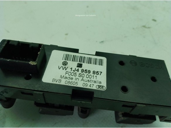 1J4959857 MANDO ELEVALUNAS PUERTA LAT DEL IZQ SEAT LEON (1M1)|Desguaces La Cabaña