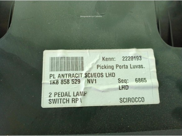 1K8858529 GUANTERA INFERIOR DER VW SCIROCCO (137, 138)|Desguaces La Cabaña