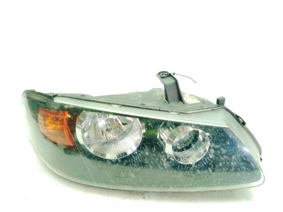 26010BN67A FARO DERECHO NISSAN ALMERA II Hatchback (N16)|Desguaces La Cabaña