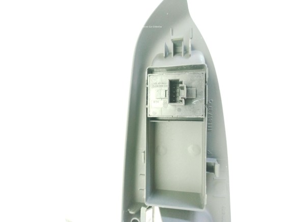 1K3959857C MANDO ELEVALUNAS PUERTA LAT DEL IZQ VW CADDY III Variant (2KB, 2KJ, 2CB, 2CJ)|Desguaces La Cabaña