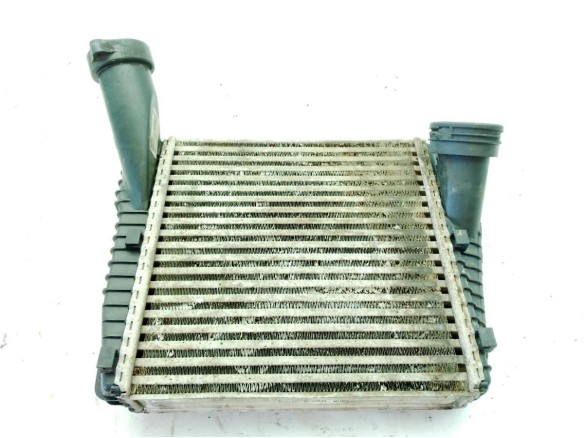 7L6145803J INTERCOOLER IZQUIERDO VW TOUAREG (7LA, 7L6, 7L7)|Desguaces La Cabaña
