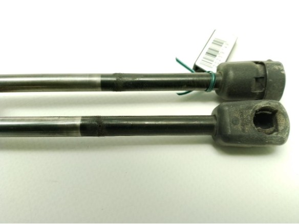 AMORTIGUADOR PORTON / TAPA MALETA SEAT TOLEDO IV (KG3)|Desguaces La Cabaña