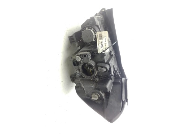 FARO DERECHO HYUNDAI H350 Furgón|Desguaces La Cabaña