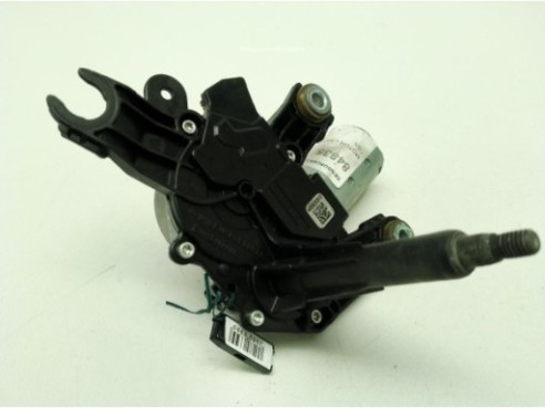 BRAZO LIMPIAPARABRISAS DEL DER DACIA DUSTER|Desguaces La Cabaña 2