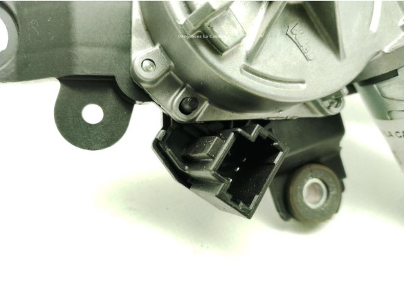 MOTOR LIMPIAPARABRISAS TRA DACIA DUSTER|Desguaces La Cabaña