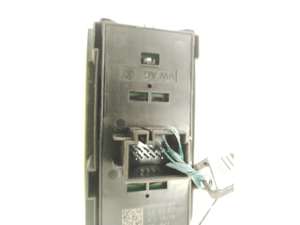 6JB959857 MANDO ELEVALUNAS PUERTA LAT DEL IZQ SEAT TOLEDO IV (KG3)|Desguaces La Cabaña