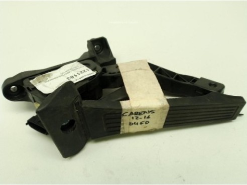 351904A700 POTENCIOMETRO ACELERADOR KIA CARENS IV|Desguaces La Cabaña