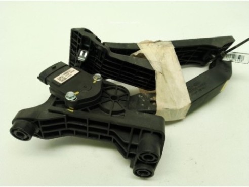 351904A700 POTENCIOMETRO ACELERADOR KIA CARENS IV|Desguaces La Cabaña