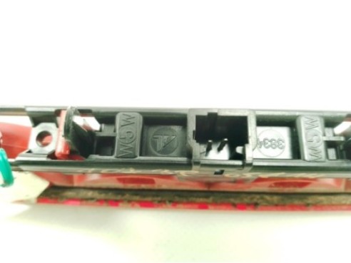 TERCERA LUZ DE FRENO PEUGEOT 107|Desguaces La Cabaña