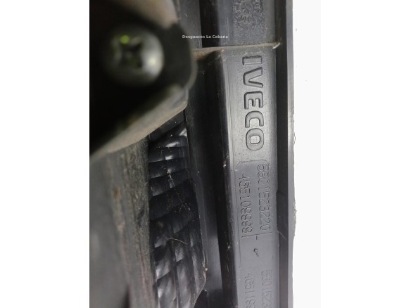  5801523220 PILOTO TRA IZQ EXT IVECO DAILY VI Caja/Chasis|Desguaces La Cabaña