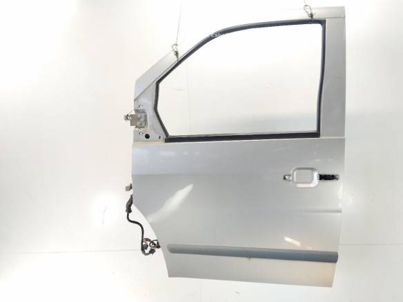 A638720100528 PUERTA LAT DEL IZQ MERCEDES BENZ CLASE V Furgón (638/2)|Desguaces La Cabaña