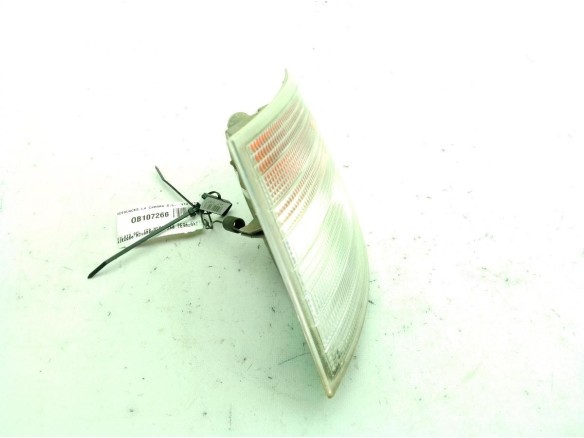 A2108200421 PILOTO DEL IZQ MERCEDES BENZ CLASE V Furgón (638/2)|Desguaces La Cabaña