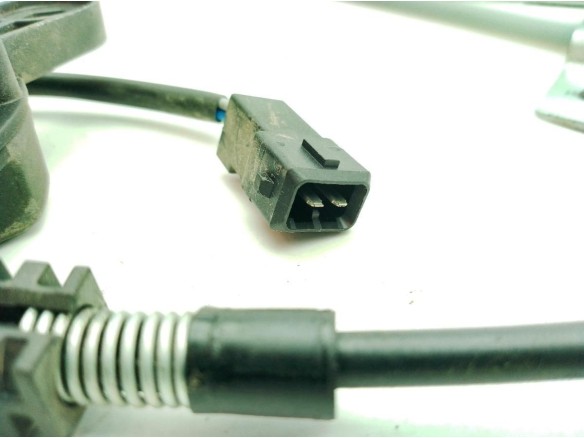 A6387200046 ELEVALUNAS PUERTA LAT DEL IZQ MERCEDES BENZ CLASE V Furgón (638/2)|Desguaces La Cabaña