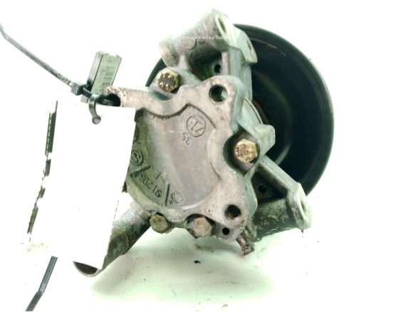 A0024667001 BOMBA DIRECCION MERCEDES BENZ CLASE V Furgón (638/2)|Desguaces La Cabaña