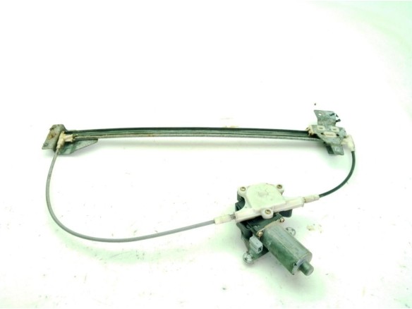 A6387200146 ELEVALUNAS PUERTA LAT DEL DER MERCEDES BENZ VITO Autobús (638)|Desguaces La Cabaña