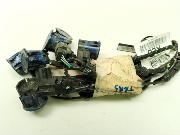 F1ET15K868ALD SENSOR PARKING TRA DER FORD FOCUS III|Desguaces La Cabaña