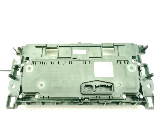 K40004K25B MANDO CLIMA MAZDA 6 Ranchera familiar (GJ, GL)|Desguaces La Cabaña