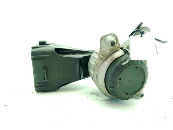  A2382400600 SOPORTE MOTOR IZQ MERCEDES BENZ CLASE E Coupé (C238)|Desguaces La Cabaña