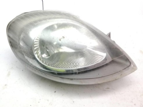 7700311372 FARO DERECHO RENAULT TRAFIC II Furgón (FL)|Desguaces La Cabaña