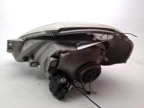 7700311372 FARO DERECHO RENAULT TRAFIC II Furgón (FL)|Desguaces La Cabaña