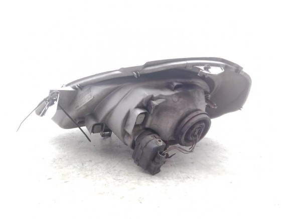 7700311372 FARO DERECHO RENAULT TRAFIC II Furgón (FL)|Desguaces La Cabaña