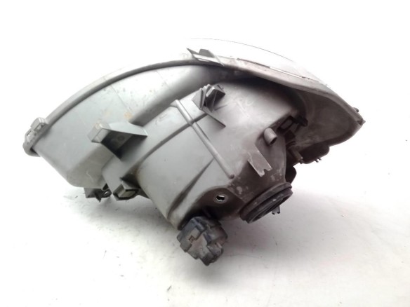 7700311371 FARO IZQUIERDO RENAULT TRAFIC II Furgón (FL)|Desguaces La Cabaña
