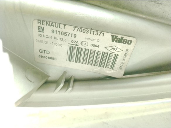 91165719 FARO IZQUIERDO RENAULT TRAFIC II Furgón (FL)|Desguaces La Cabaña
