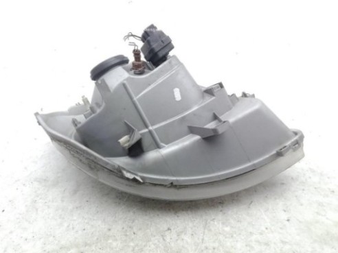7700311371 FARO IZQUIERDO RENAULT TRAFIC II Furgón (FL)|Desguaces La Cabaña