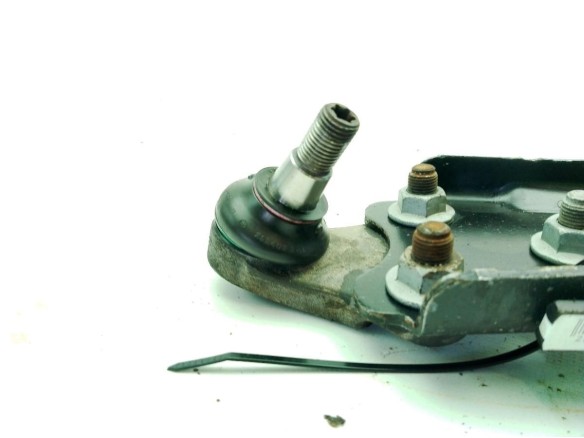 9846329280 BRAZO SUSPENSION DEL DER INF CITROEN C4 Grand Picasso II|Desguaces La Cabaña