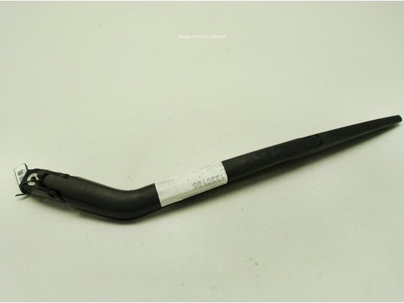 BRAZO LIMPIAPARABRISAS TRA PORTÓN TOYOTA YARIS (_P13_)|Desguaces La Cabaña