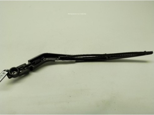 BRAZO LIMPIAPARABRISAS TRA PORTÓN TOYOTA YARIS (_P13_)|Desguaces La Cabaña