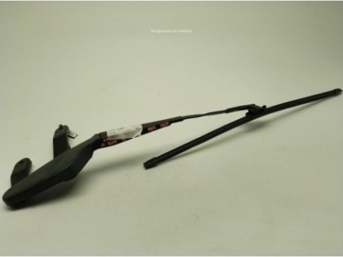BRAZO LIMPIAPARABRISAS DEL DER MERCEDES BENZ CLASE C (W204)|Desguaces La Cabaña