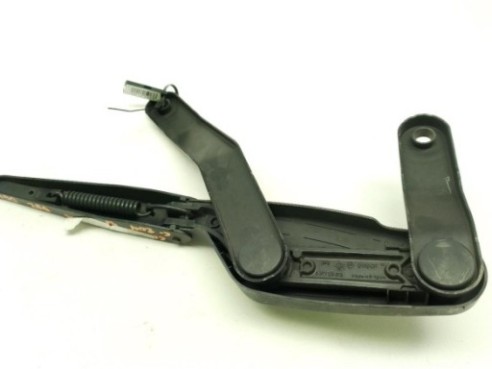 BRAZO LIMPIAPARABRISAS DEL DER MERCEDES BENZ CLASE C (W204)|Desguaces La Cabaña