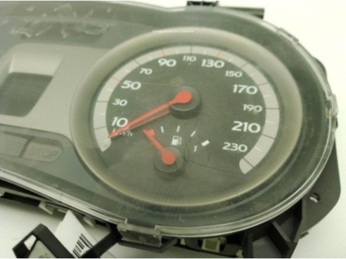 8200761865M CUADRO INSTRUMENTOS RENAULT CLIO III (BR0/1, CR0/1)|Desguaces La Cabaña