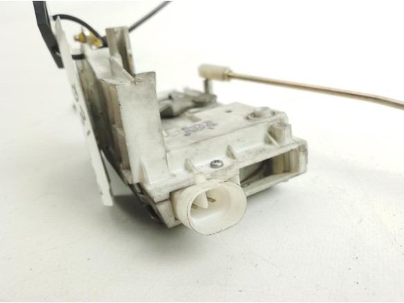 CERRADURA PUERTA LAT DEL IZQ IVECO EuroCargo|Desguaces La Cabaña