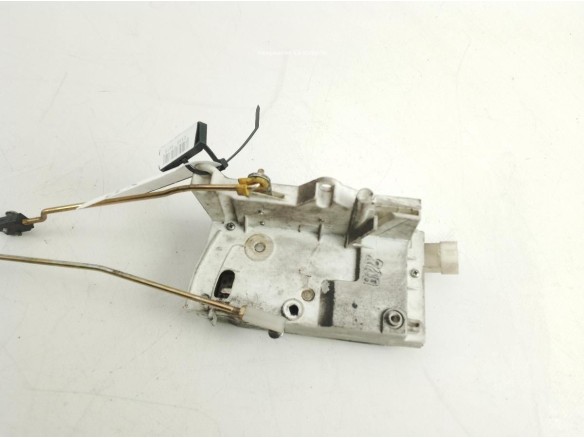 CERRADURA PUERTA LAT DEL DER IVECO EuroCargo|Desguaces La Cabaña