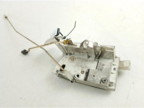 CERRADURA PUERTA LAT DEL DER IVECO EuroCargo|Desguaces La Cabaña