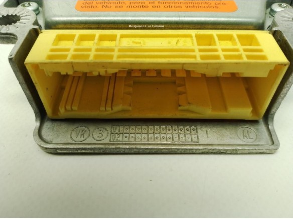 1C0909605C CENTRALITA AIRBAG VW PASSAT (3B3)|Desguaces La Cabaña