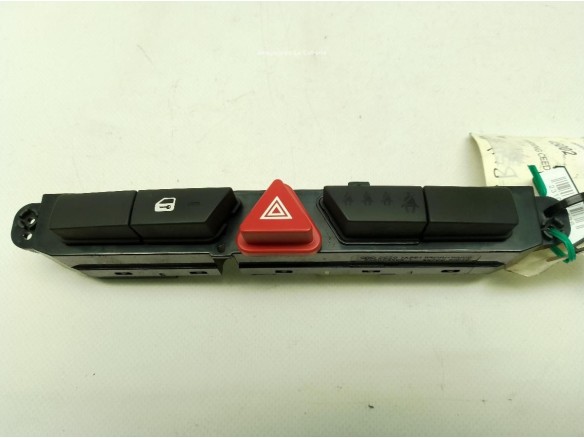 INTERRUPTOR WARNING KIA CEE'D Fastback (ED)|Desguaces La Cabaña