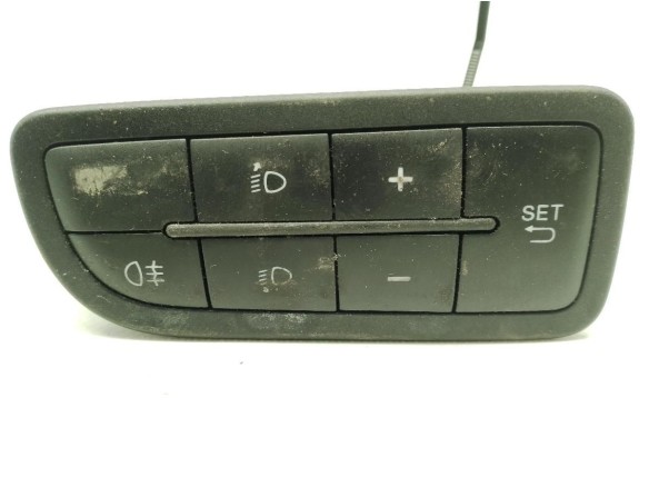 INTERRUPTOR NIEBLA ABARTH PUNTO (199_)|Desguaces La Cabaña