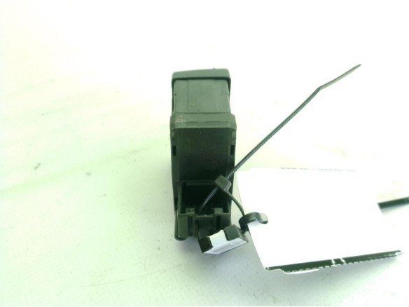 8K1927225B INTERRUPTOR FRENO MANO ELECTRICO AUDI Q5 (8RB)|Desguaces La Cabaña