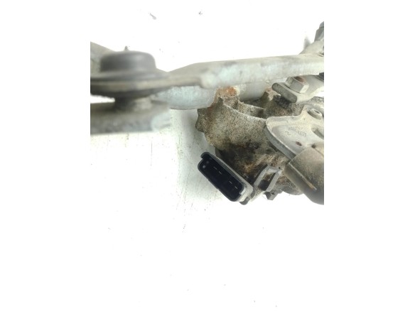 8200268931 MOTOR LIMPIAPARABRISAS DEL RENAULT CLIO III (BR0/1, CR0/1)|Desguaces La Cabaña
