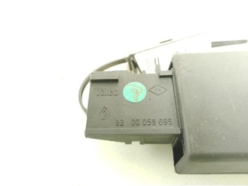 MANDO RADIO RENAULT CLIO II (BB_, CB_)|Desguaces La Cabaña