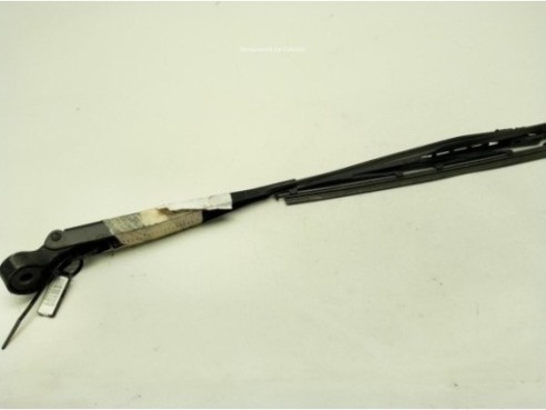 BRAZO LIMPIAPARABRISAS DEL DER MERCEDES BENZ VANEO (414)|Desguaces La Cabaña