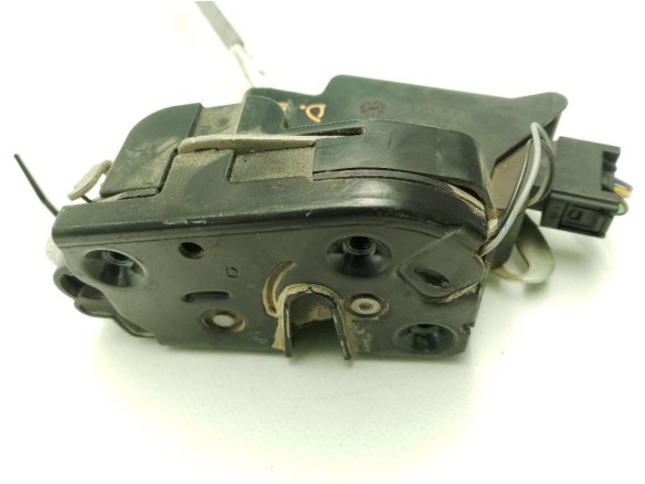 CERRADURA PUERTA LAT DEL DER MERCEDES BENZ VANEO (414)|Desguaces La Cabaña